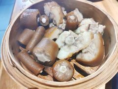 -白乐天毛肚火锅馆(解放碑店)