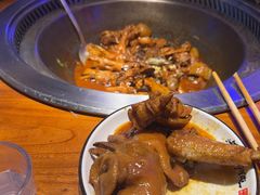 -山河屯铁锅炖(哈西站店)