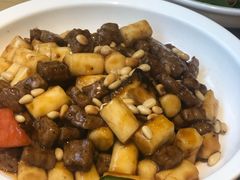 松子牛肉炒年糕-兔爸私家小厨(新北万达店)
