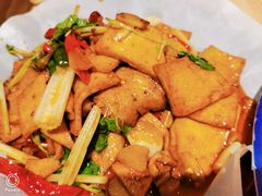 -老财土菜馆·砂锅雅鱼(廊桥店)