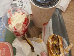 -麦当劳(农光里店)
