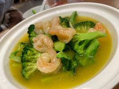 -顺风汤馆·广府粤菜(江宸天街店)