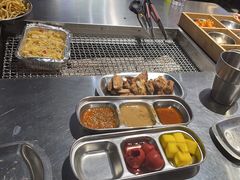-马路牙子烧烤音乐酒馆(望京店)