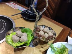 潮州牛肉丸-左庭右院鲜牛肉火锅(金山万达店)