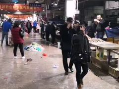 -济南海鲜大市场