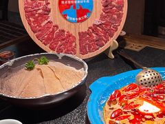 现切黄牛肉三拼-吼堂老火锅(太古里总店)