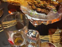 -何师烧烤Pro ·江湖川菜·小龙虾·精酿(太古里旗舰店)