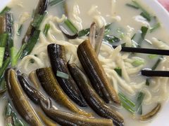 -三百碗宝应长鱼面(板仓街店)