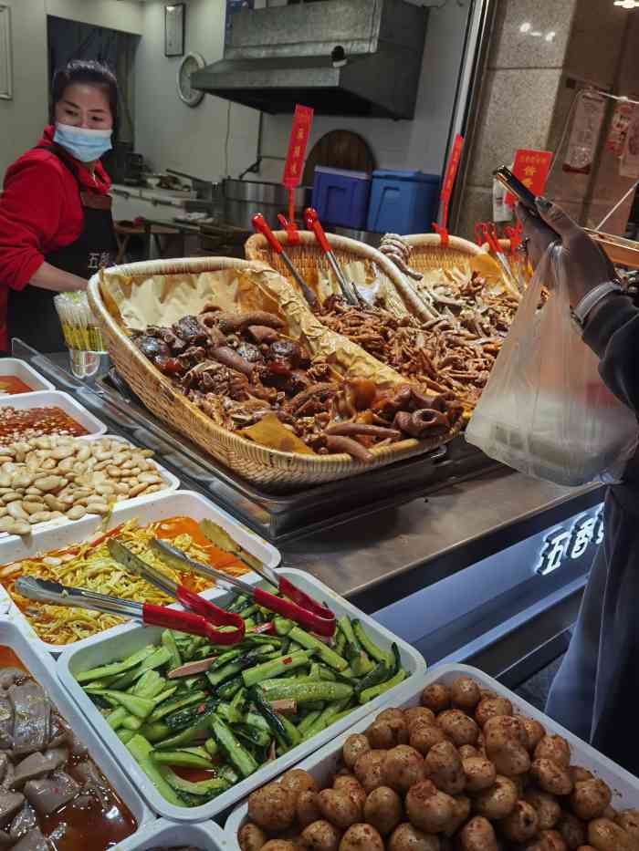 五香草现捞(总店)-"感谢大众爸爸让我抽中了霸王餐,今天去打卡.