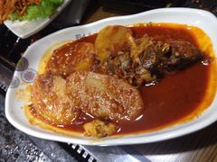 鲫鱼炖土豆-韩阳王石板烤肉