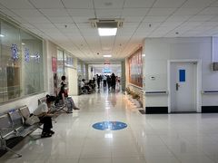 -上海市松江区泗泾医院