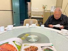 -小贝壳酒楼(经九路店)