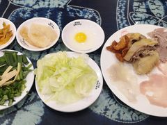 -桥香园云南过桥米线(金马碧鸡店)