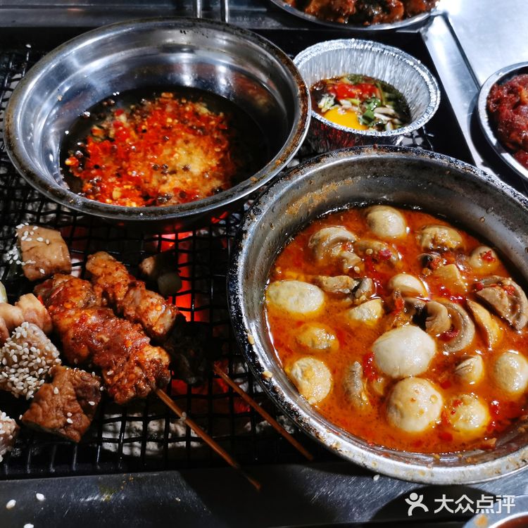 昆明老字号夏大妈烧烤