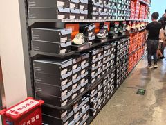-NIKE上海青浦优选体验店