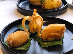 鲍鱼天鹅酥-白天鹅宾馆-宏图府餐厅