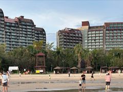 -三亚湾海居铂尔曼度假酒店