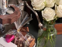 -Laderach 莱德拉(上海环贸iapm店)