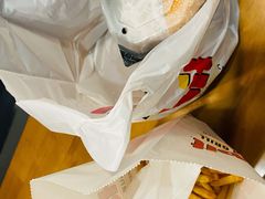 -The Habit Burger Grill 哈比特汉堡(世博店)