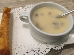 -必胜客(证大大拇指店)