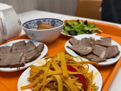 -德元兰州纯汤牛肉面(龙阳路店)