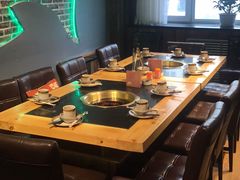 -顶顶汤火牛排火锅·经典铜锅涮肉