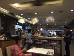 大堂-肯德基(龙之梦购物中心店)