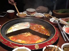 -巴邑火锅·夜宵(港隆广场店)