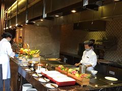 自助取餐区-美食汇海鲜自助餐厅·小龙虾烧烤(富力万达文华酒店)