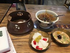 -成都你六姐·牛肉冒菜(上海环宇荟店)