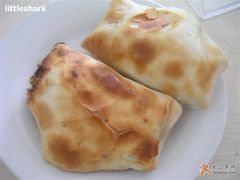 冷的烤包子-维吾尔餐厅(宜山路店)