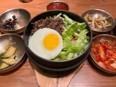 牛肉石锅拌饭-春熙台韩国料理·章鱼肥牛(西丽店)