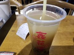 -鑫花溪牛肉米粉(人民广场店)