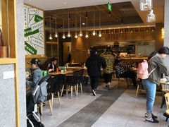 等位区-陈家生煎(世茂双子塔店)