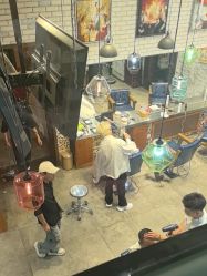点击看大图 -T.1 hair salon烫染接发
