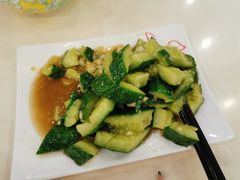 凉拌黄瓜-嘉和一品粥(北京西站北广场北恒大厦店)