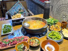 -贵厨酸汤牛肉(花果园国际中心店)