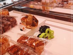 -巴黎贝甜(宜山路店)