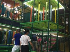 -蒙特利亲子乐园