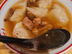 -八二小区抄手(龙湖上城天街店)