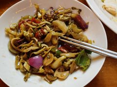 -食德喜·阳山鸡王食研基地