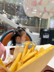 -奈尔宝·儿童乐园·亲子餐厅(华采天地店)