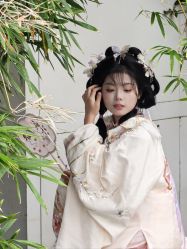 -苏州窝边小草摄影·汉服妆造跟拍(拙政园店)