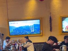-富正毅三下锅·湘西韵味(天门山索道店)