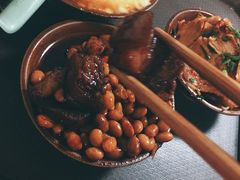 -董哥山城碗碗香(美专校街店)