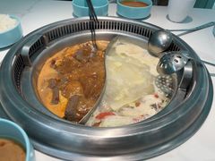 -季季红火锅(柳州城中万达二店)