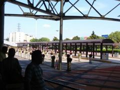 android_upload_pic-上海虹桥国际机场1号航站楼-P2停车场