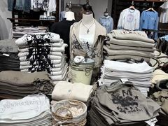 -ONE MOMENT(北京朝外店)
