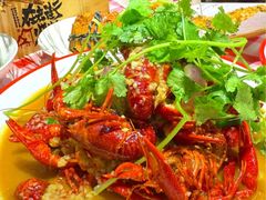 金汤蒜泥小龙虾-在老街·淮安大排档·甜麻干煸龙虾·烧烤(河下古镇店)