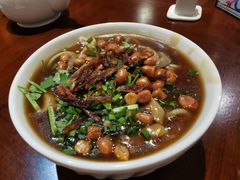 -蜈支洲岛珊瑚酒店临海阁中餐厅